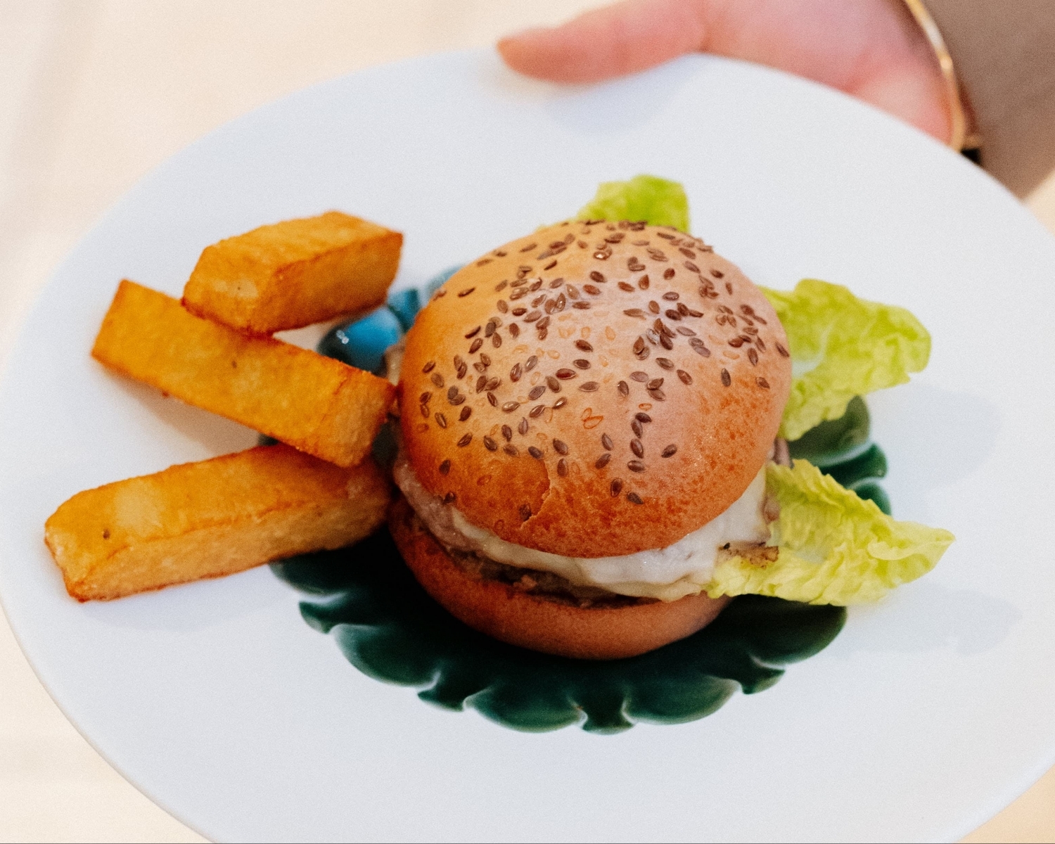 traditionelles restaurant bistrot les vignes und sein garten, hotel coquillade provence im luberon in gargas